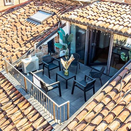 Centro Storico-Dimora Con Terrazza- Wi-Fi E Ac Apartment Asti Luaran gambar